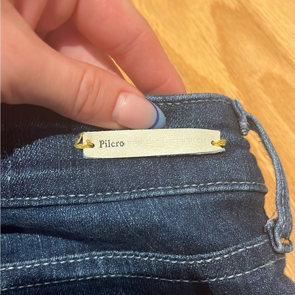 Anthropologie Flared Jeans - Picture 4 of 4